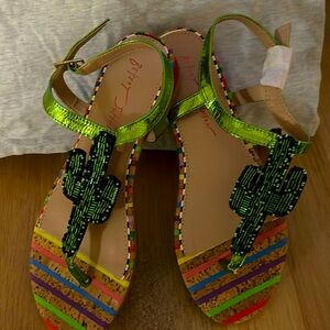 Betsey Johnson beaded cactus sandals size 6